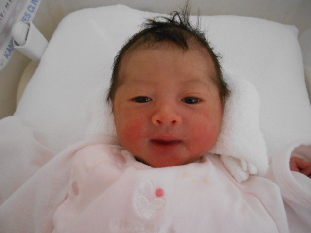 17年12月生まれの赤ちゃん 大阪市旭区の神吉産婦人科 産科 婦人科 ソフロロジー 自然分娩 妊婦健診 出産大阪市旭区の神吉産婦人科 産科 婦人科 ソフロロジー 自然分娩 妊婦健診 出産