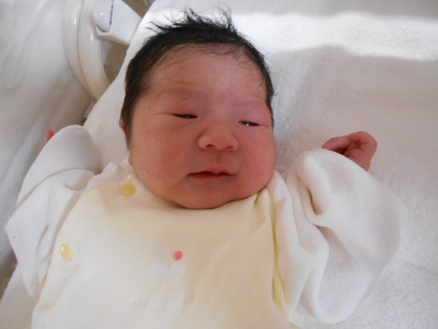 19年5月生まれの赤ちゃん 大阪市旭区の神吉産婦人科 産科 婦人科 ソフロロジー 自然分娩 妊婦健診 出産