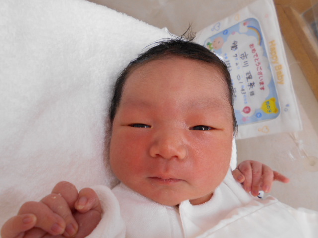 19年7月生まれの赤ちゃん 大阪市旭区の神吉産婦人科 産科 婦人科 ソフロロジー 自然分娩 妊婦健診 出産