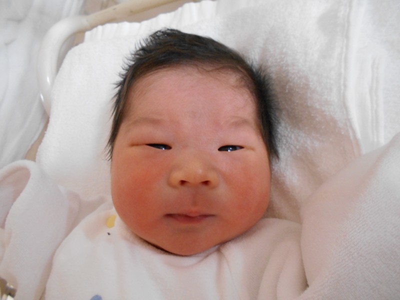 年11月生まれの赤ちゃん 大阪市旭区の神吉産婦人科 産科 婦人科 ソフロロジー 自然分娩 妊婦健診 出産大阪市旭区の神吉産婦人科 産科 婦人科 ソフロロジー 自然分娩 妊婦健診 出産