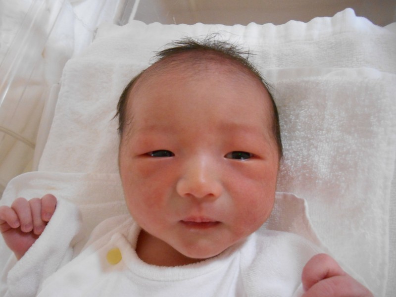 21年3月生まれの赤ちゃん 大阪市旭区の神吉産婦人科 産科 婦人科 ソフロロジー 自然分娩 妊婦健診 出産